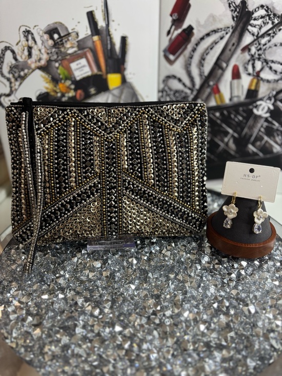 Charming Charlie Handbags - Charming Charlie embellished beaded clutch bag w/floral earrings